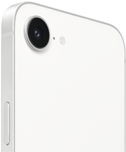 Parte trasera exterior del iPhone 16e en color blanco, logotipo de Apple centrado, sistema de cámara 2 en 1, botón de encendido lateral exterior.
