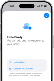 En el iPhone, aparece en pantalla una invitación a Compartir en familia, que incluye la opción de Crear una cuenta para niños