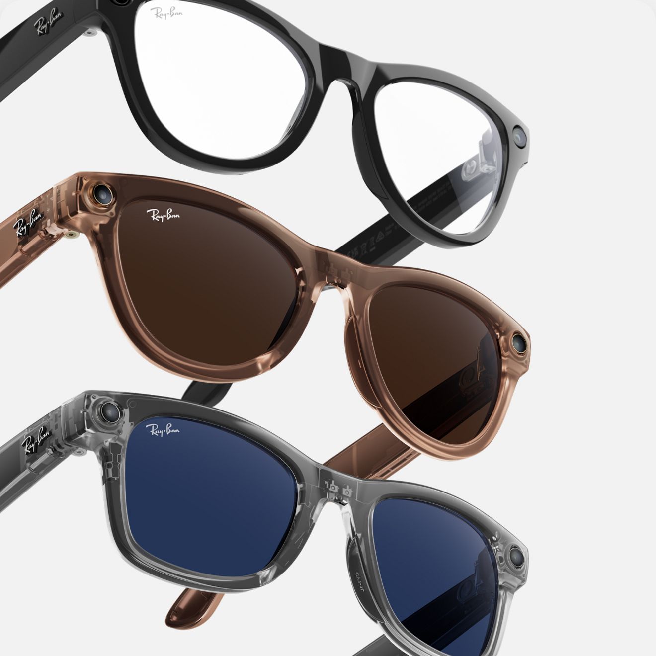 Se muestra un grupo de tres gafas de sol Ray-Ban Meta sobre un fondo blanco.