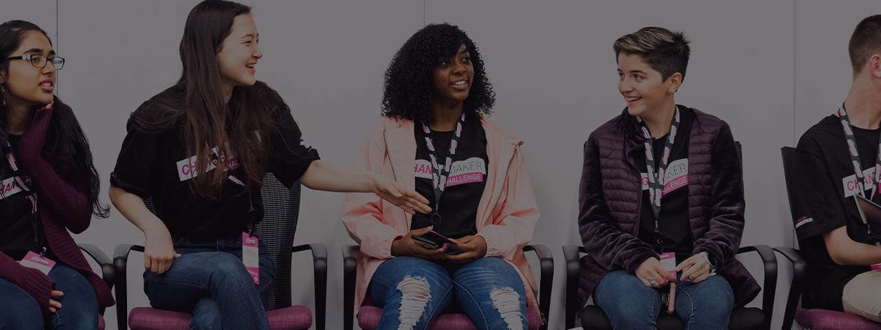 Jóvenes de diversas culturas participan del desafío Changemaker de T-Mobile