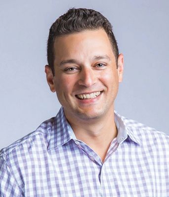 Mike Katz, PRESIDENTE DE MARKETING, ESTRATEGIA Y PRODUCTOS