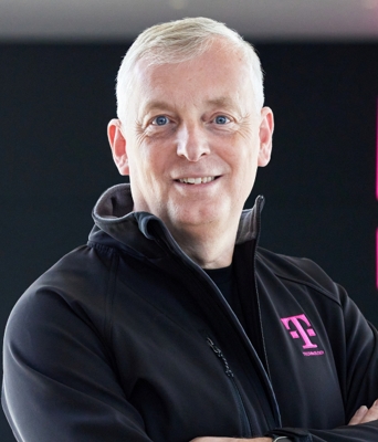 Ulf Ewaldsson, PRESIDENTE DE TECNOLOGÍA