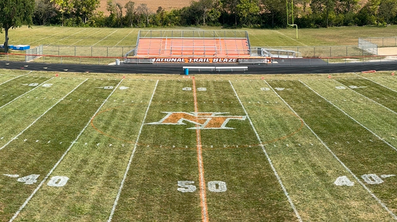 El campo de fútbol de National Trail