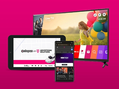 Smart TV, tablet y smartphone con contenidos en las pantallas