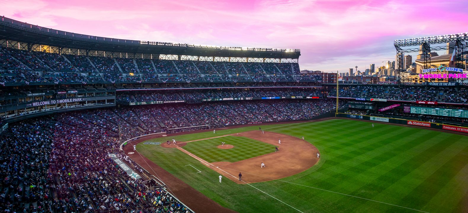 Vista aérea de un estadio de béisbol.