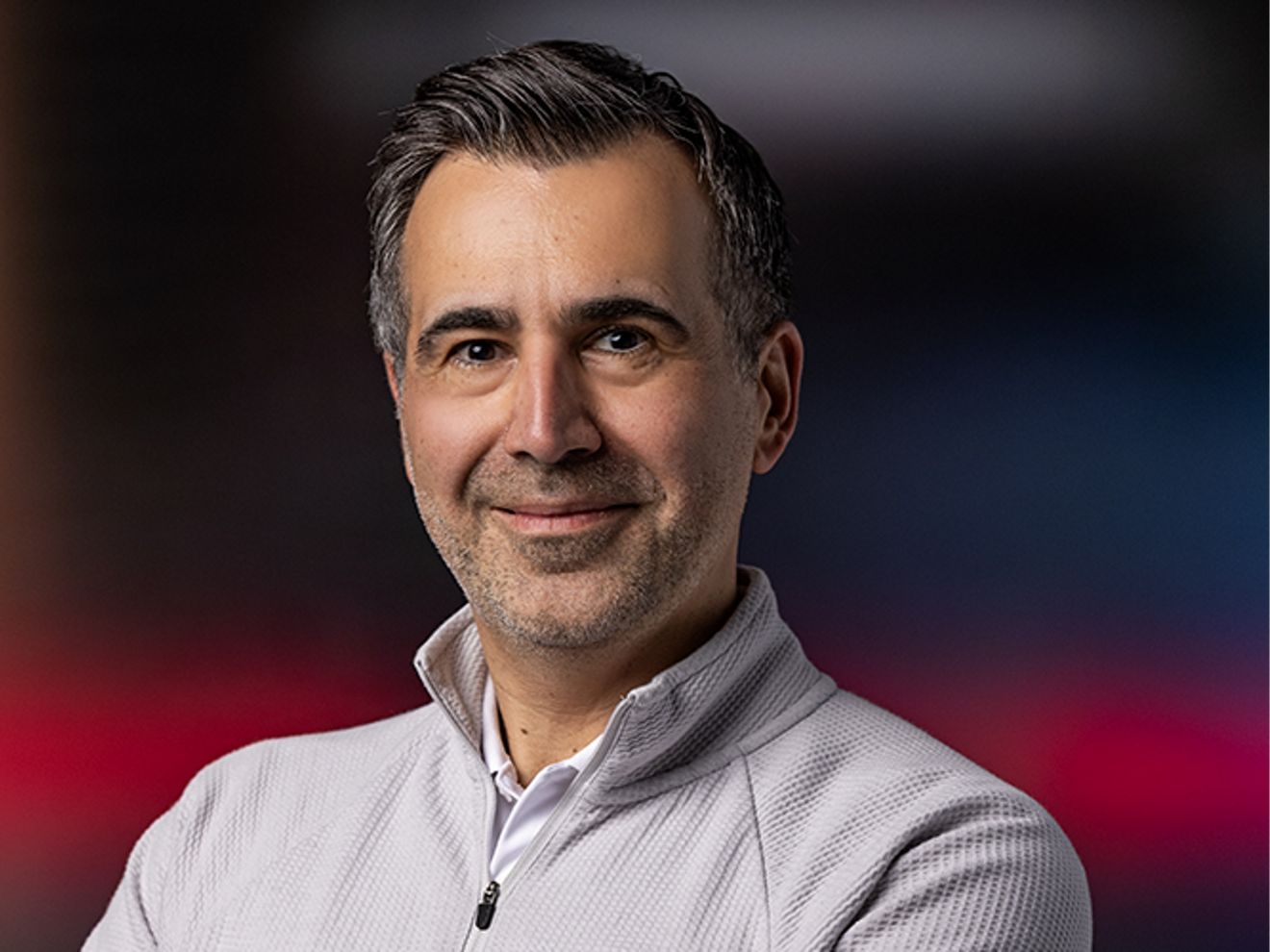 Mo Katibeh, vicepresidente ejecutivo, director de marketing para empresas