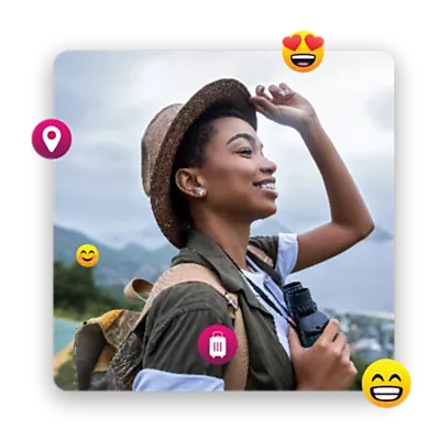 Una señora levantando el sombrero para ver mejor, con un paisaje tropical de fondo, rodeada de emojis.