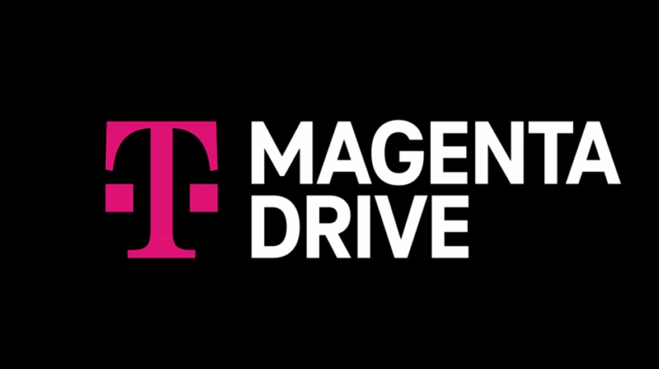 Logotipo de T-Mobile y texto que dice "Magenta Drive