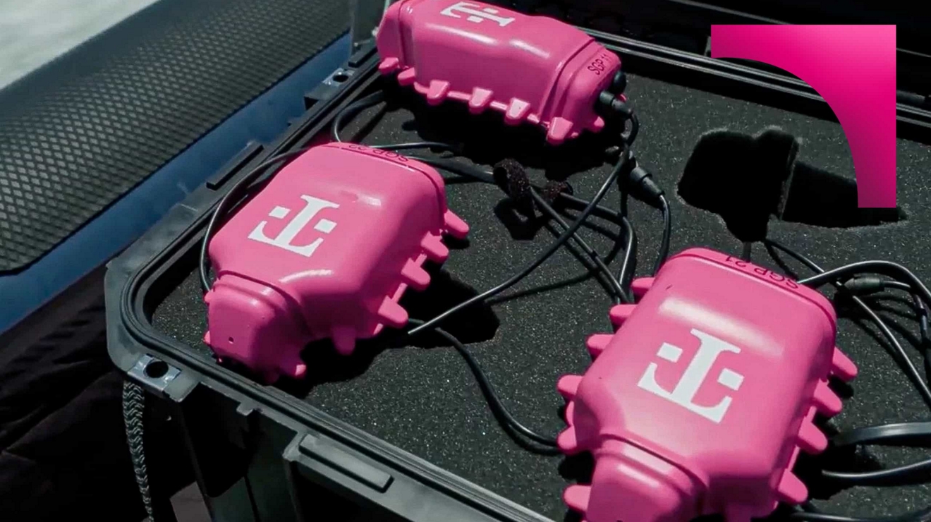 sensores magenta para recopilación de datos