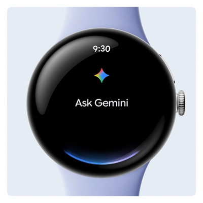 Imagen de un reloj Google Pixel Watch 4 azul claro que muestra el logotipo de Gemini y el texto "Pregunta a Gemini".