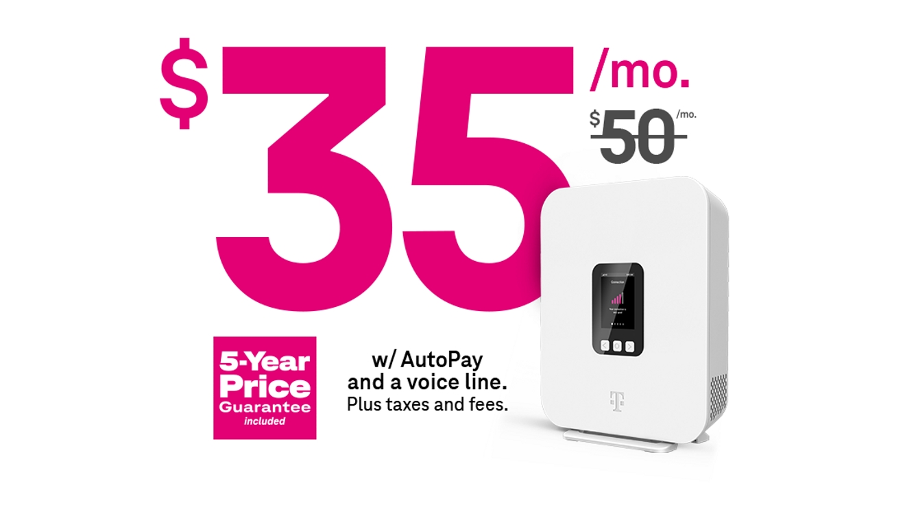 35 dólares al mes con AutoPago y una línea de voz. Más impuestos y cargos. 50 dólares al mes está tachado. Precio garantizado por 5 años incluido.