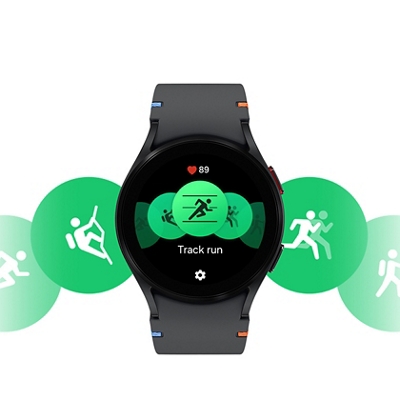 Reloj Samsung mostrando diferentes modos de entrenamiento