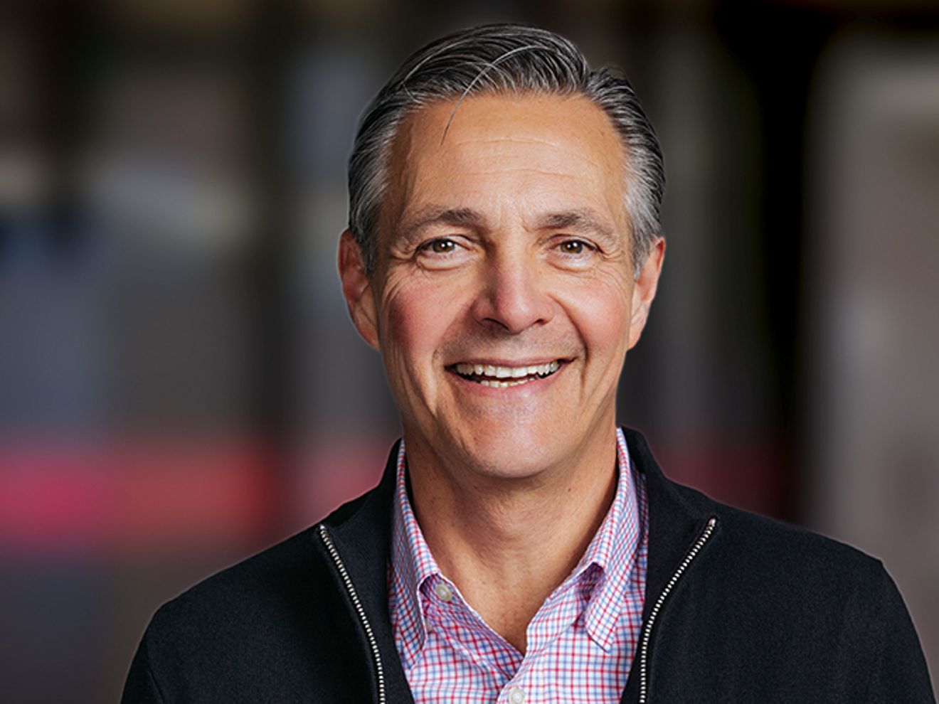 George Fischer, vicepresidente ejecutivo, ventas de T-Mobile Para Empresas, experiencia del cliente y entregas