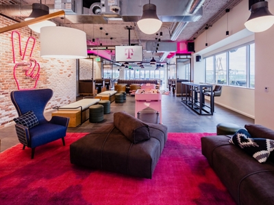 Interior del campus de T-Mobile Bellevue