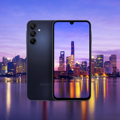 Un dispositivo15 flotando delante de un paisaje urbano con una sección del mismo en la pantalla del dispositivo.